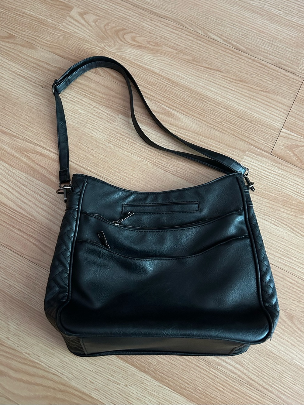 Sam & Hadley Black Leather Multi Pocket Shoulder Bag